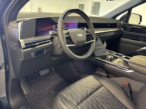 New 2025 Cadillac Escalade IQ Luxury 1 image 31