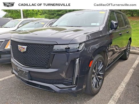 Used 2023 Cadillac Escalade Sport Platinum AWD/4WD image 1