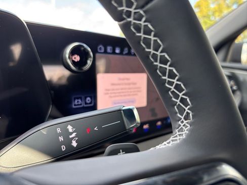 New 2026 Chevrolet Traverse LT image 27