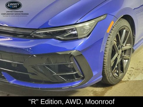 Used 2025 Volkswagen Golf R Black Edition AWD/4WD image 9