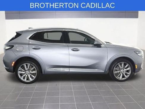 Used 2022 Buick Envision Avenir w/ Technology Package II AWD/4WD image 9