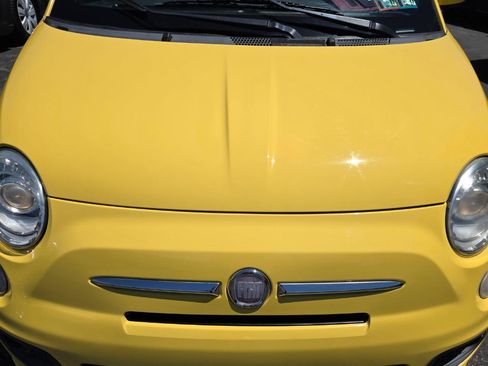 Used 2012 FIAT 500 Sport w/ Safety & Convenience Pkg FWD image 11