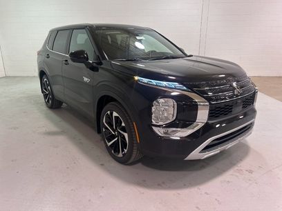 New 2025 Mitsubishi Outlander SE