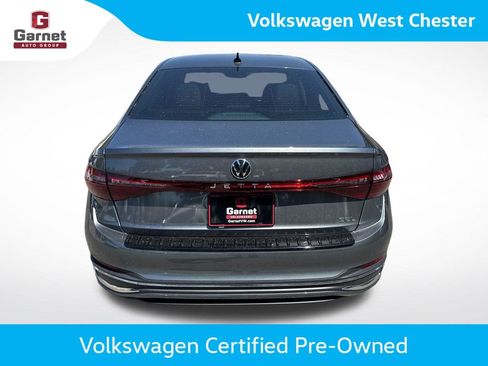 Certified 2025 Volkswagen Jetta SEL FWD image 4