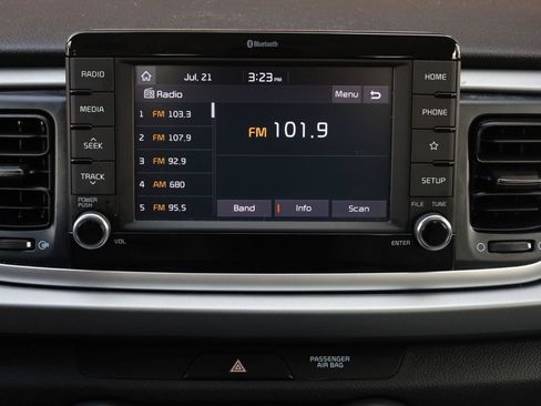 Used 2020 Kia Rio S FWD image 33