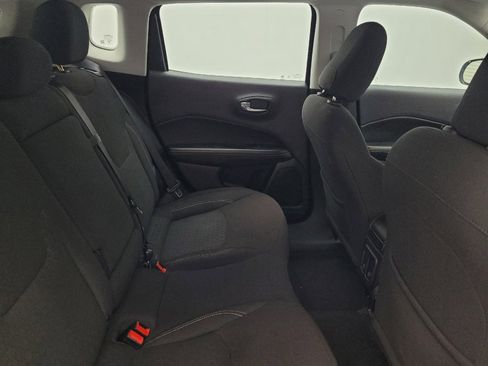 Used 2020 Jeep Compass Sport image 19