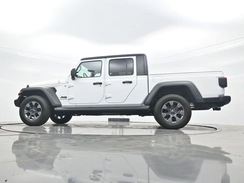 Used 2020 Jeep Gladiator Sport w/ Quick Order Package 24S AWD/4WD image 31