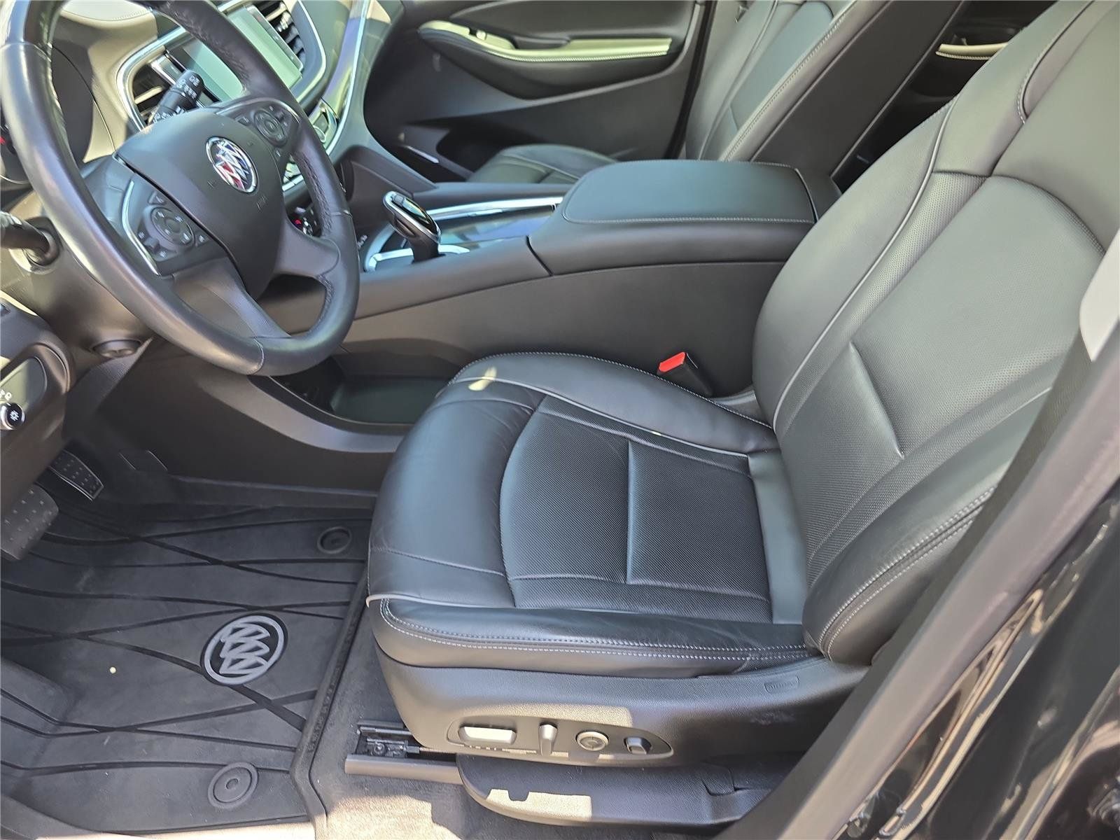Used 2021 Buick Enclave Avenir w/ Avenir Technology Package FWD image 21