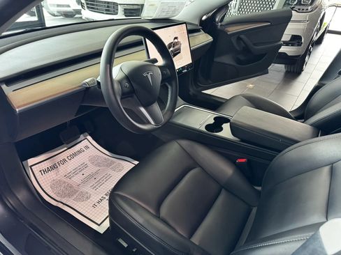 Used 2023 Tesla Model 3 Standard Range RWD image 8