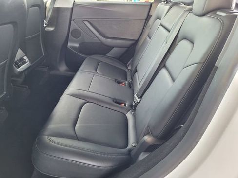 Used 2023 Tesla Model Y Long Range image 17