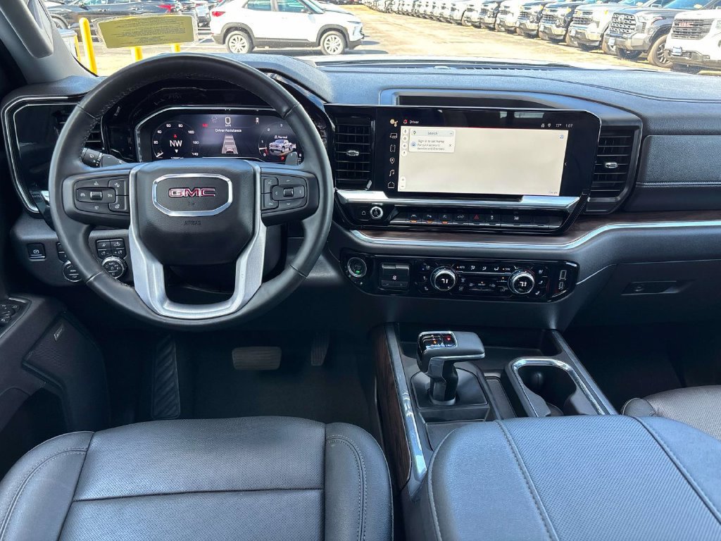 Used 2025 GMC Sierra 1500 SLT w/ SLT Premium Plus Package AWD/4WD image 16