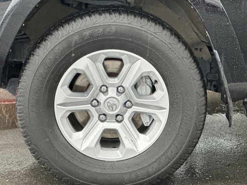 Used 2024 Toyota 4Runner SR5 Premium image 11