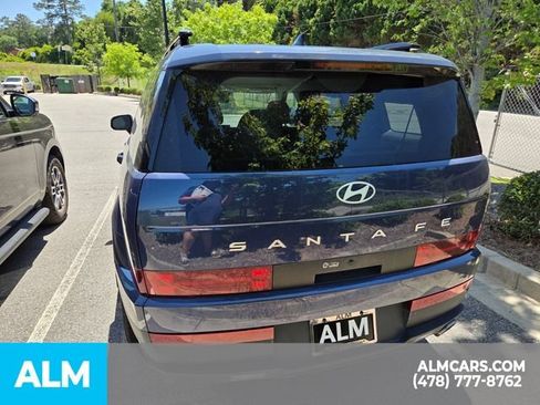Used 2025 Hyundai Santa Fe SEL FWD image 9