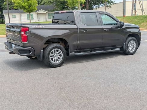 Used 2021 Chevrolet Silverado 1500 RST w/ LPO, Dark Essentials Package AWD/4WD image 4