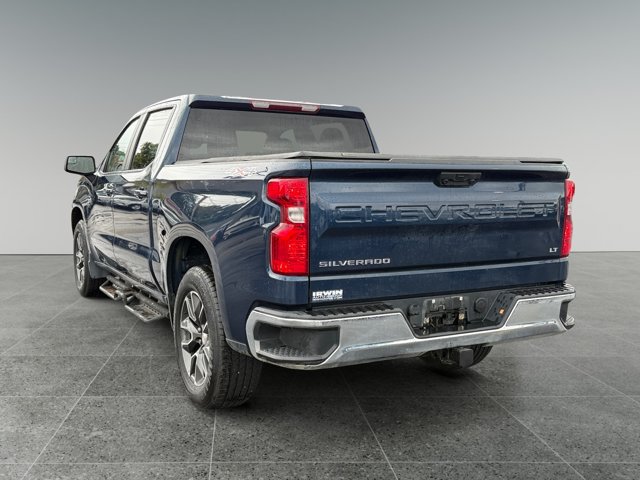 Used 2023 Chevrolet Silverado 1500 LT AWD/4WD image 2