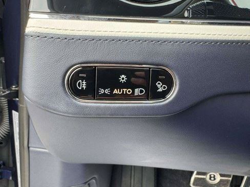 Used 2023 Bentley Flying Spur W12 AWD/4WD image 24