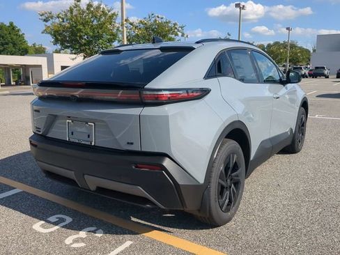 New 2026 Toyota C-HR AWD/4WD image 4