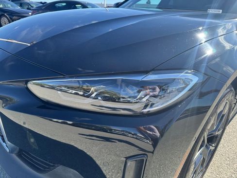 Used 2024 BMW i4 eDrive35 w/ Convenience Package image 33