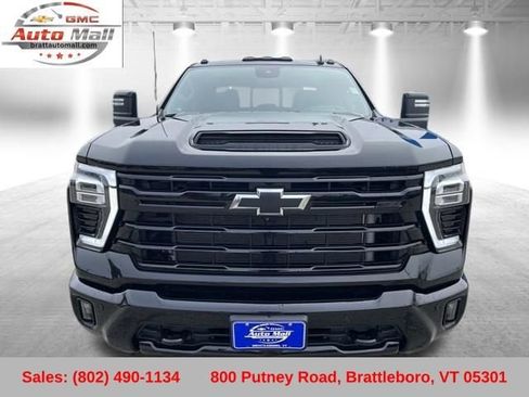 Used 2024 Chevrolet Silverado 2500 LTZ w/ LTZ Plus Package AWD/4WD image 11