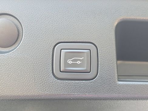 Used 2025 Chevrolet Equinox LT w/ Convenience Package II AWD/4WD image 15