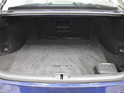 Used 2024 Lexus ES 350 image 18