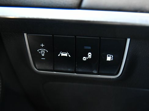 Used 2019 Kia Stinger GT1 RWD image 36