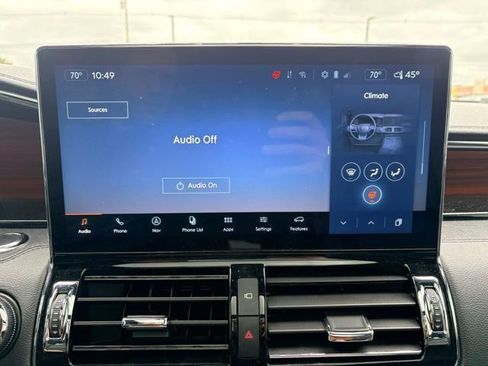 Used 2024 Lincoln Navigator Reserve AWD/4WD image 23