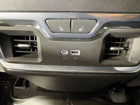 Used 2025 Chevrolet Silverado 2500 High Country w/ Technology Package AWD/4WD image 46
