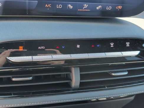 New 2026 Buick Enclave Sport Touring w/ Power Package AWD/4WD image 28