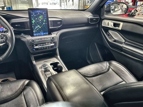 Used 2020 Ford Explorer ST w/ ST Street Pack AWD/4WD image 28