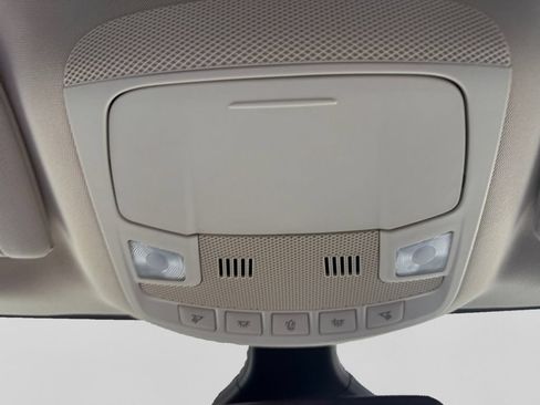 Used 2020 Ford Edge SEL FWD image 34