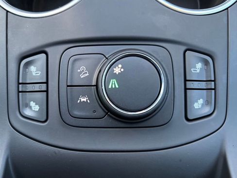 Used 2020 GMC Terrain SLE w/ Driver Convenience Package FWD image 27