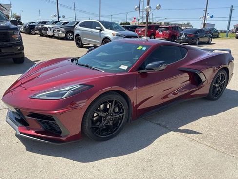 Used 2020 Chevrolet Corvette Stingray Preferred Cpe w/ 2LT Preferred Equipment Group RWD image 5