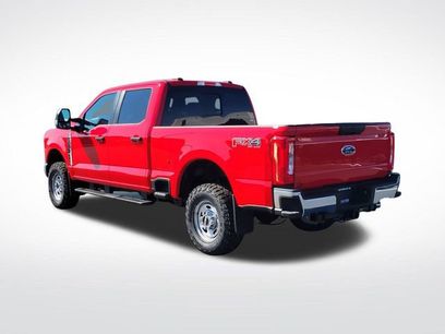 New 2026 Ford F250 XL w/ XL Off-Road Package