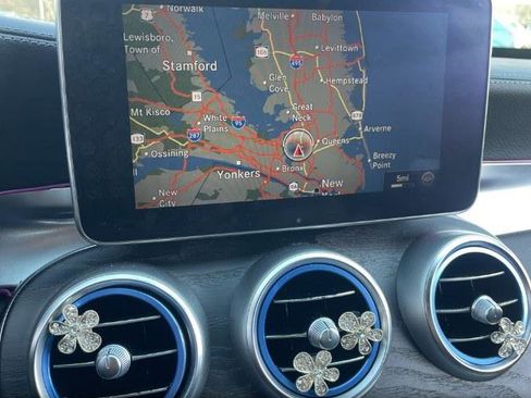 Used 2016 Mercedes-Benz C 300 4MATIC Sedan image 3