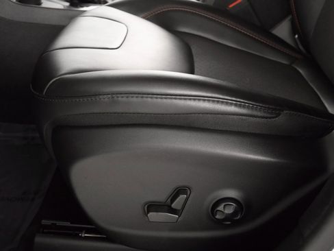 Certified 2021 Jeep Cherokee Trailhawk image 20