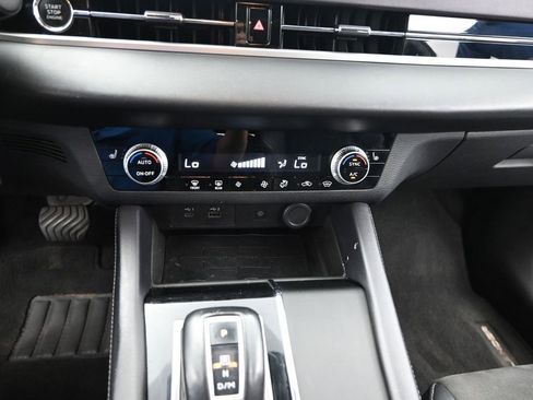 Used 2022 Mitsubishi Outlander SE AWD/4WD image 18