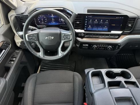 Certified 2026 Chevrolet Silverado 1500 RST RWD image 13