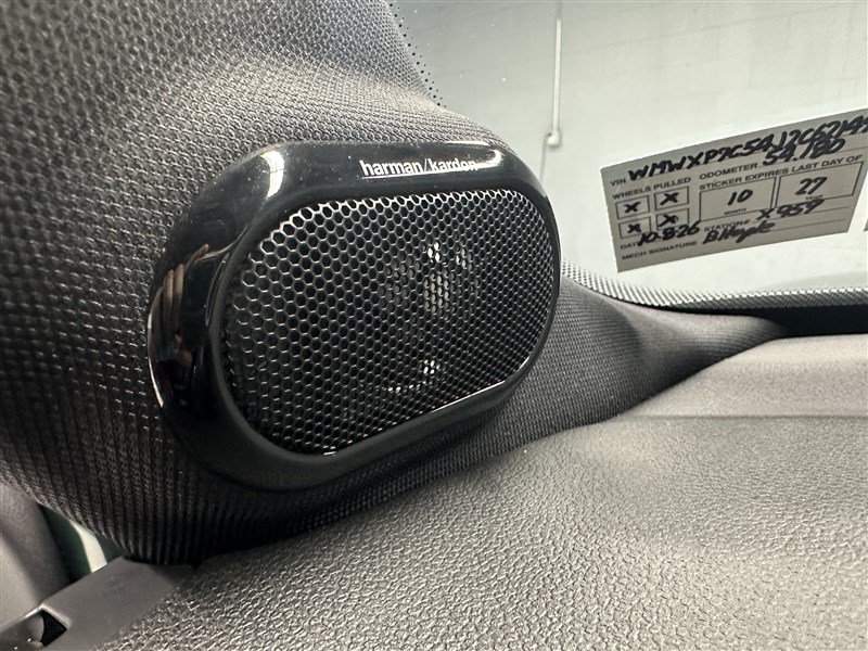 Used 2018 MINI Cooper S w/ Premium Package FWD image 23