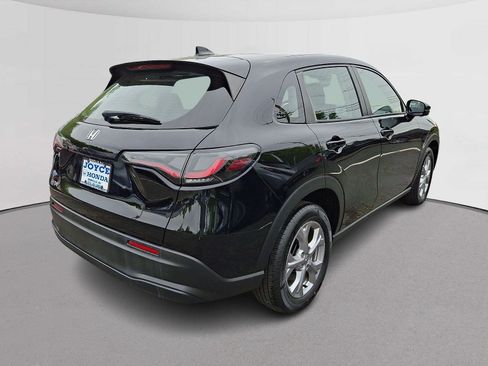 Certified 2023 Honda HR-V LX image 10