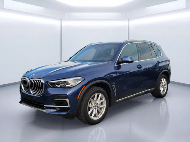 Used 2023 BMW X5 xDrive40i w/ Premium Package AWD/4WD image 2