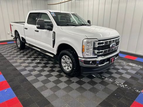 Used 2023 Ford F250 XLT image 23