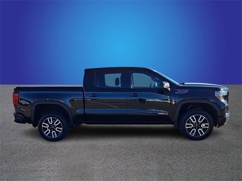 Used 2021 GMC Sierra 1500 AT4 w/ AT4 Value Package image 4