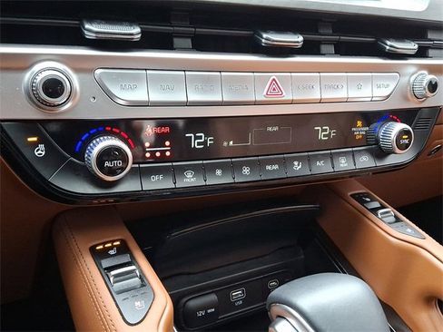 Certified 2024 Kia Telluride EX X-Line image 17