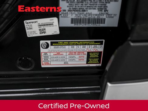 Certified 2025 Nissan Kicks SR image 48