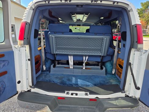 Used 1996 Chevrolet Express 1500 image 5