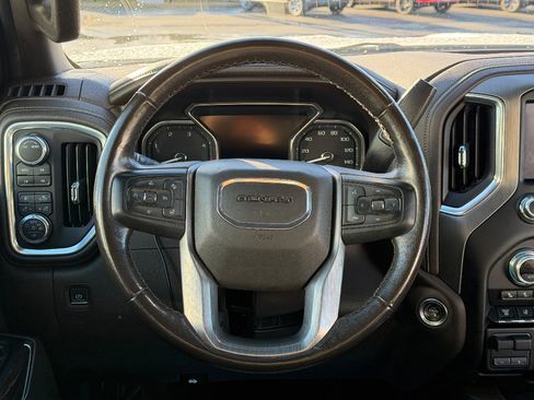 Used 2021 GMC Sierra 2500 Denali image 3