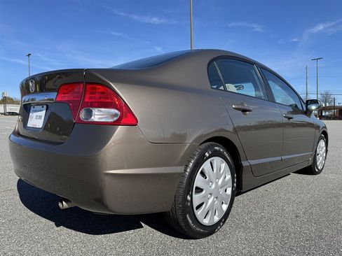 Used 2010 Honda Civic LX image 10