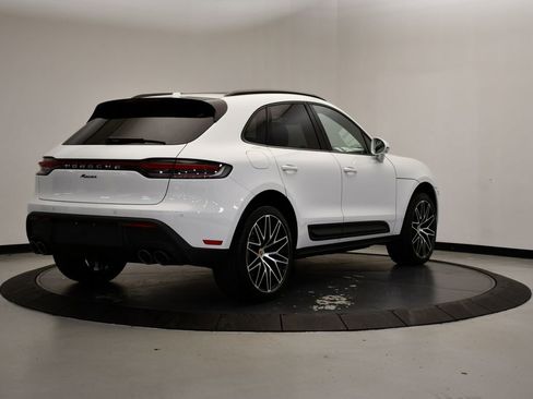 Certified 2026 Porsche Macan AWD/4WD image 7