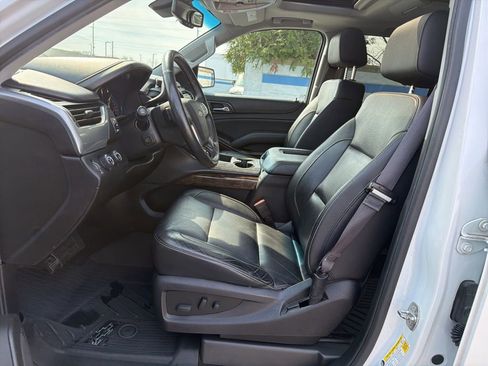 Used 2017 Chevrolet Tahoe LT image 17